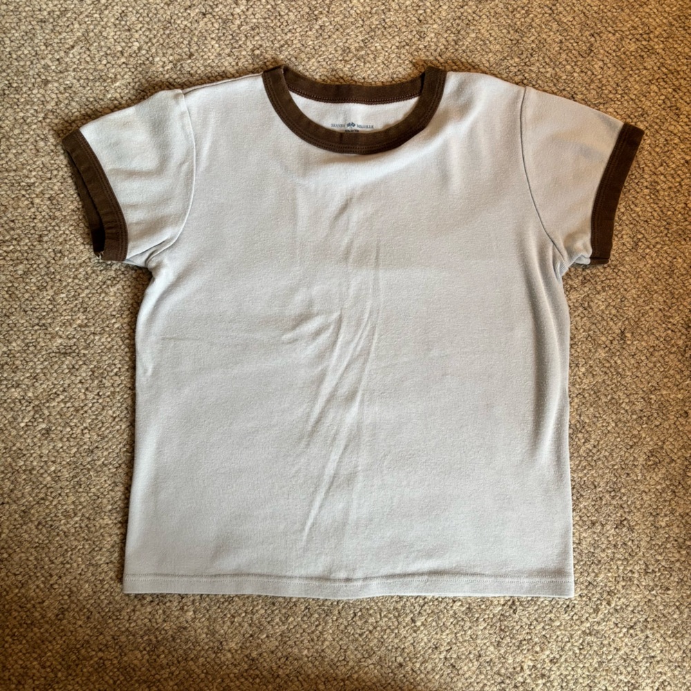Brandy Melville Cute Raglan Tee!